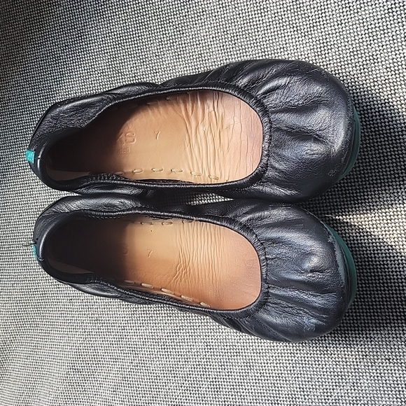 Black matte Tieks - Picture 2 of 6
